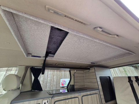 Toyota Alphard Riviera Campers 13