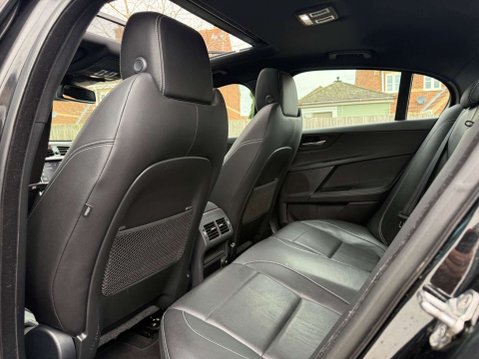Jaguar XE 2.0d R-Sport Auto AWD Euro 6 (s/s) 4dr 44