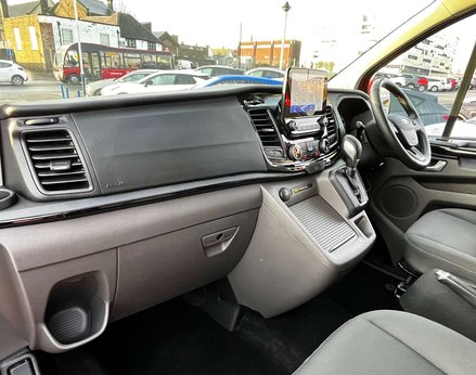 Ford Tourneo Custom 2.0 Tourneo Custom 320 Zetec EcoBlue Auto 4dr 21