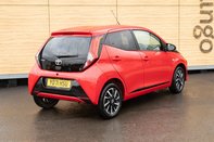 Toyota Aygo VVT-I X-TREND X-SHIFT TSS 2