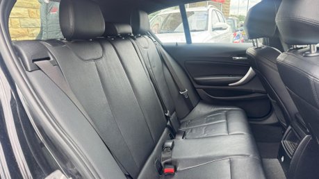 BMW 1 Series 116D M SPORT 9