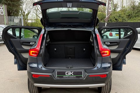 Volvo XC40 B4 INSCRIPTION MHEV 20