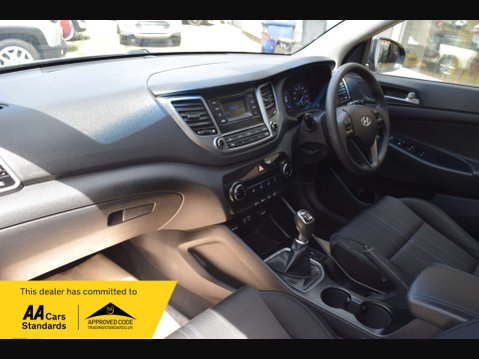 Hyundai TUCSON 1.6 Tucson S Blue Drive 2WD GDi 5dr 28