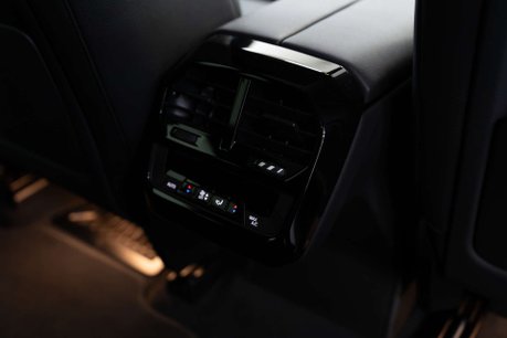 BMW Ix iX xDrive 40 M Sport 4WD 5dr 14