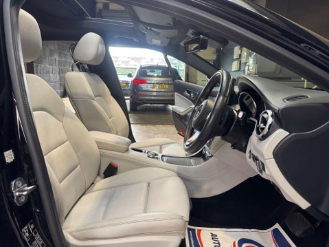 Mercedes-Benz GLA 2.1 GLA 200 Sport Premium+ D Auto 5dr 38