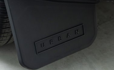 Land Rover Defender 90 V8 P525 36