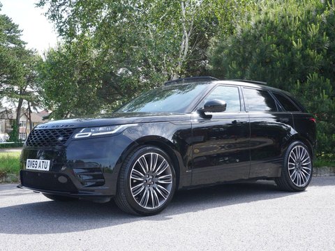 Land Rover Range Rover Velar 3.0 D300 R-Dynamic HSE SUV 5dr Diesel Auto 4WD Euro 6 (s/s) (300 ps) 15