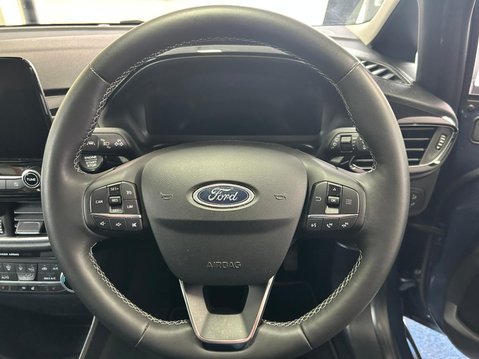 Ford Fiesta TITANIUM X 12
