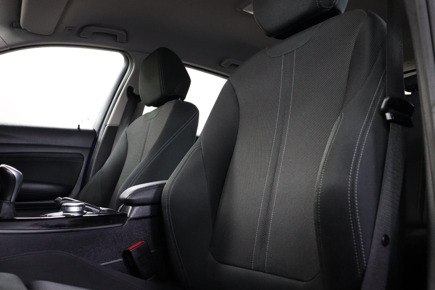 2019 BMW 1 Series — image 29