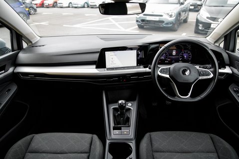 Volkswagen Golf LIFE TSI 3