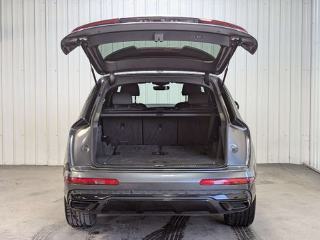 Audi Q7 3.0 Q7 Black Edition 55 TFSI MHEV Quattro Auto 4WD 5dr 38