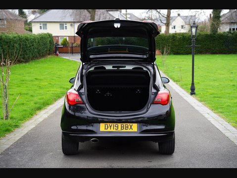 Vauxhall Corsa 1.4i ecoTEC SRi VX Line Nav Black Euro 6 3dr 16