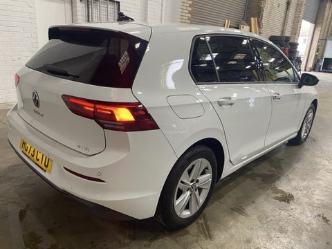 Volkswagen Golf LIFE ETSI DSG 5