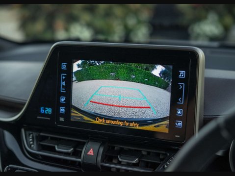 Toyota C-HR 1.8 C-HR Excel HEV CVT 5dr 29