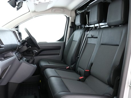 Peugeot Expert Long 1400 2.0 BlueHDi 120 Asphalt Premium Van 7