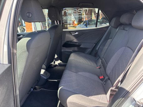 Volkswagen ID.3 Pro 59kWh Match Hatchback 5dr Electric Auto (204 ps) 13
