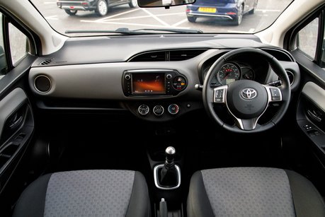 Toyota Yaris VVT-I ICON