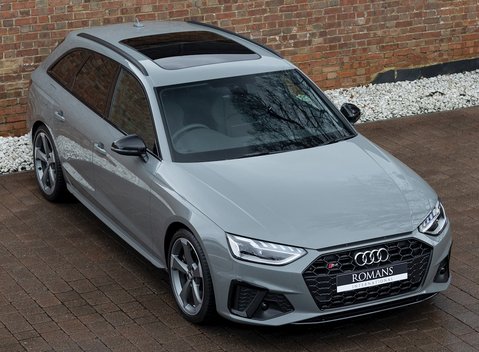 Audi S4 Avant Black Edition 8