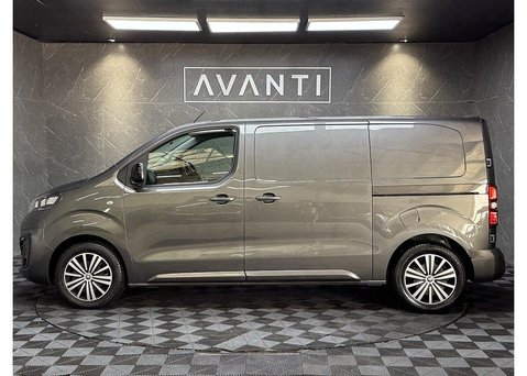 Vauxhall Vivaro 1.5 Turbo D 2700 Pro Panel Van 6dr Diesel Manual L1 H1 Euro 6 (s/s) (120 ps 4