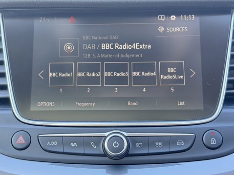 Vauxhall Grandland X 1.2 Turbo SRi Nav 22