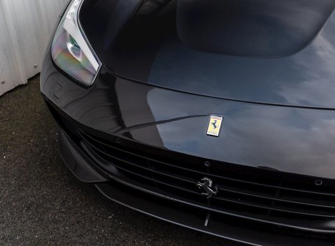 Ferrari GTC4 Lusso 23