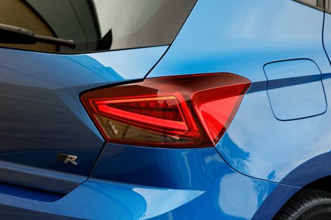 SEAT Ibiza ECOTSI FR DSG 9