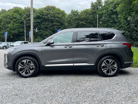 Hyundai SANTA FE 2.2 Santa Fe Premium SE CRDi Auto 4WD 5dr 10