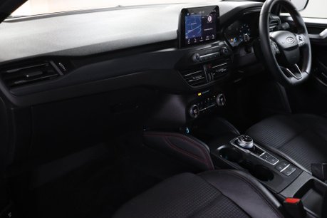 Ford Focus ST-LINE X 33