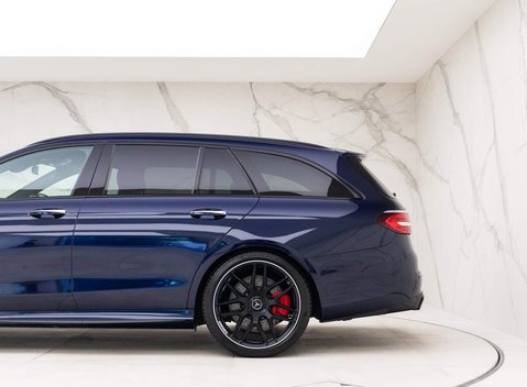 Mercedes-Benz E Class AMG E 63 S 4MATICPLUS NIGHT EDITION PREMIUM PLUS 26