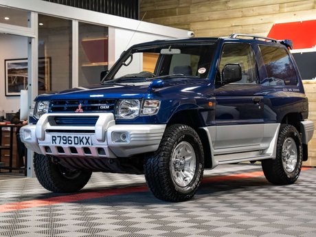 Mitsubishi Pajero 1