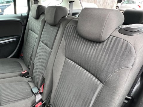 Vauxhall Zafira 1.4i Turbo Design Euro 6 5dr 27
