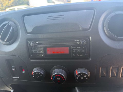 Renault Master L2 130 Comfort Van 17