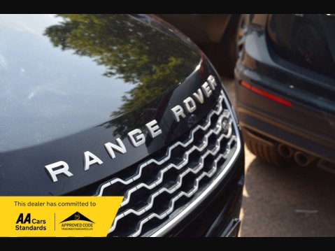Land Rover Range Rover Evoque 2.0 Range Rover Evoque D 4x2 5dr 9