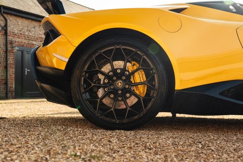 Lamborghini Huracan 7