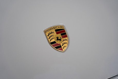 Porsche Taycan Performance Plus 93.4kWh GTS Saloon 4dr Electric Auto 4WD (11kW Charger) (5 33