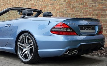 Mercedes-Benz SL Class SL65 AMG 24