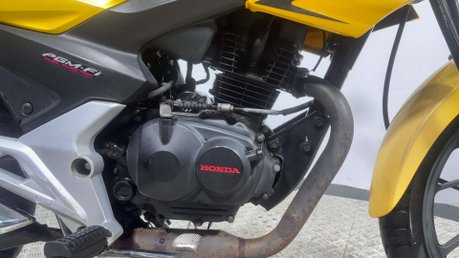 Honda CB GLR125 2018 21K GOOD RUNNING PROJECT BIKE CBF125 125CC LEARNER BIKE 29