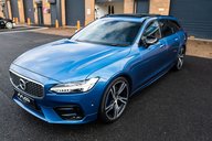 Volvo V90 2.0 V90 R-Design+ D5 PowerPulse AWD Auto 4WD 5dr 66