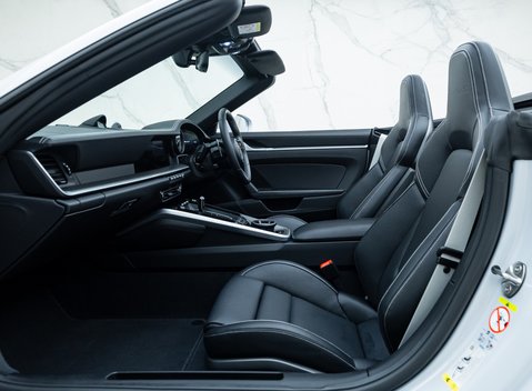 Porsche 911 Turbo S Cabriolet (992) 20