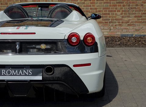 Ferrari 430 Scuderia Spider 16M 18