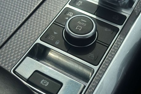 Land Rover Range Rover Sport 3.0 SD V6 HSE Dynamic SUV 5dr Diesel Auto 4WD Euro 6 (s/s) (306 ps) 41