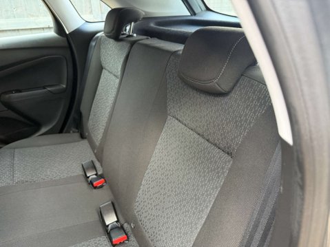 Vauxhall Crossland X 1.2 Crossland X SE ecoTEC S/S 5dr 52