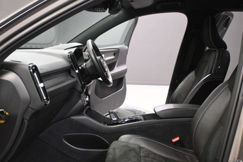 Volvo XC40 1.5 XC40 R-Design Pro T5 Recharge Auto 5dr 11