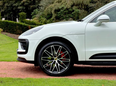 Porsche Macan S PDK 21