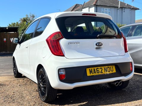 Kia Picanto 1.0 1 Euro 5 3dr 8