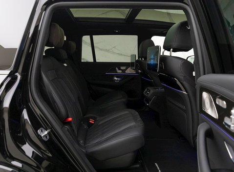 Mercedes-Benz GLS 63 Night Edition Executive 13