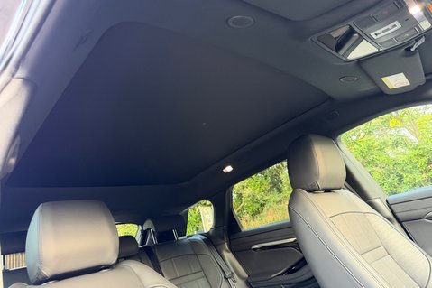 Land Rover Range Rover Evoque R-DYNAMIC HSE MHEV -TRIPLE BLACK - PAN ROOF - ONE OWNER -MERIDIAN -VATQ 62