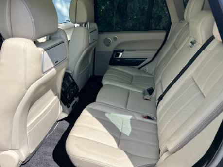 Land Rover Range Rover 4.4 SDV8 AUTOBIOGRAPHY AUTOMATIC 5Dr 20