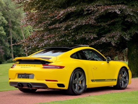 Porsche 911 CARRERA T PDK 40