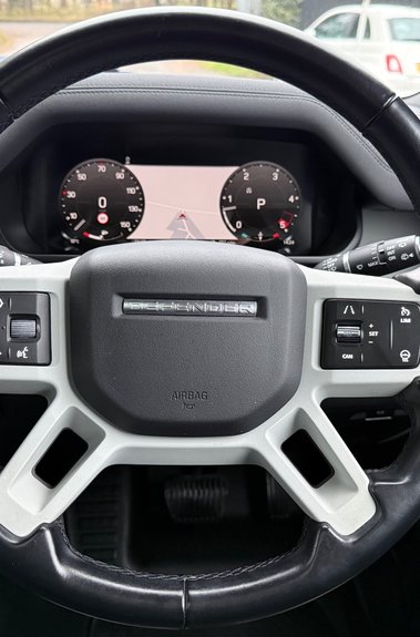 Land Rover Defender 110 110 XS EDITION D250 3.0 LITRE MHEV - BLACK PACK -SIDE STEPS -PAN ROOF  